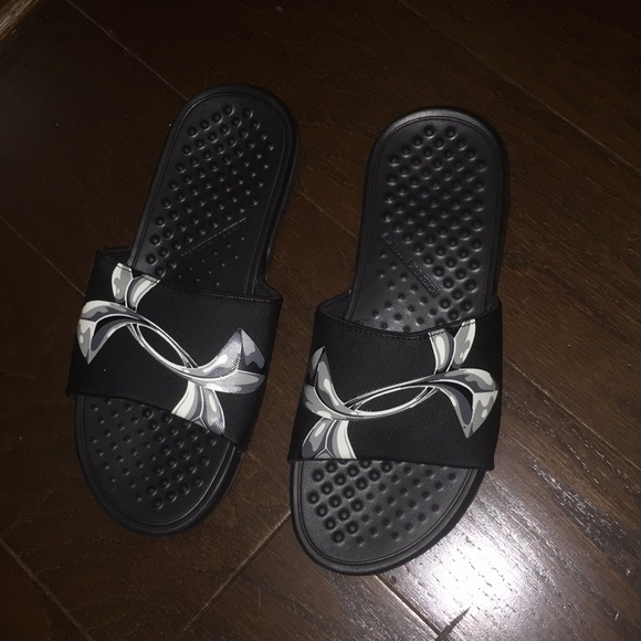 slides shoes under armour